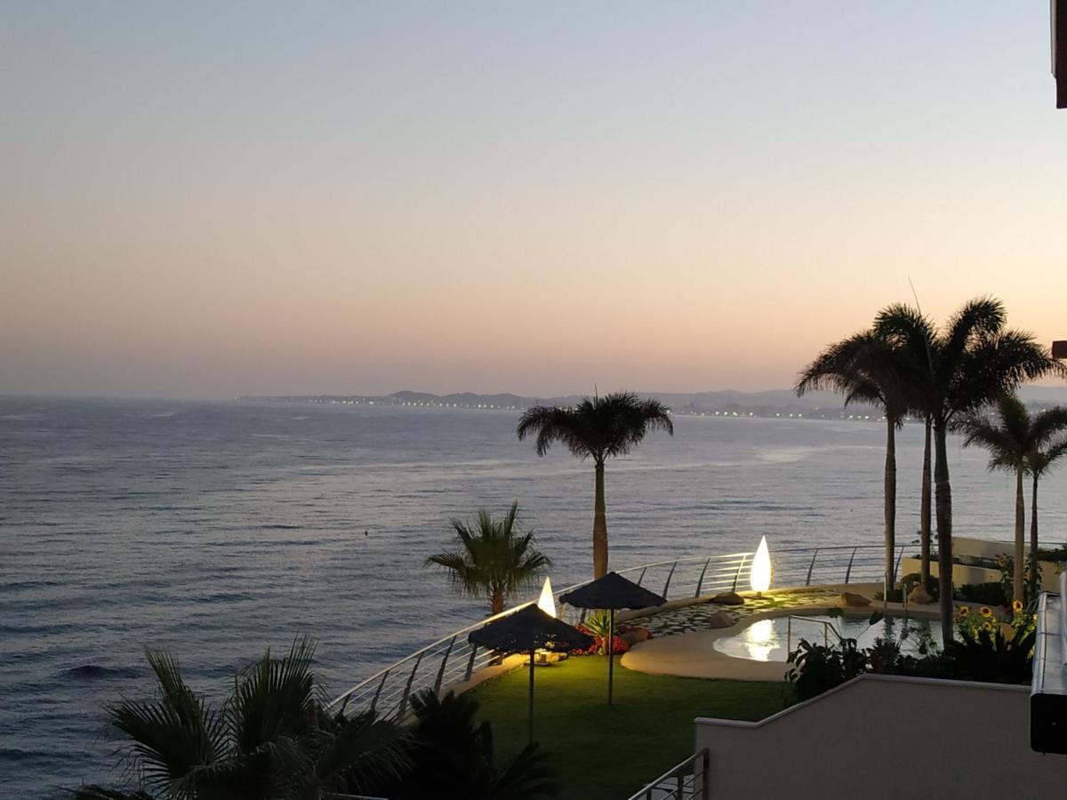 Sea Blue Apartment - Frente Al Mar เบนัลมาเดนา ภายนอก รูปภาพ