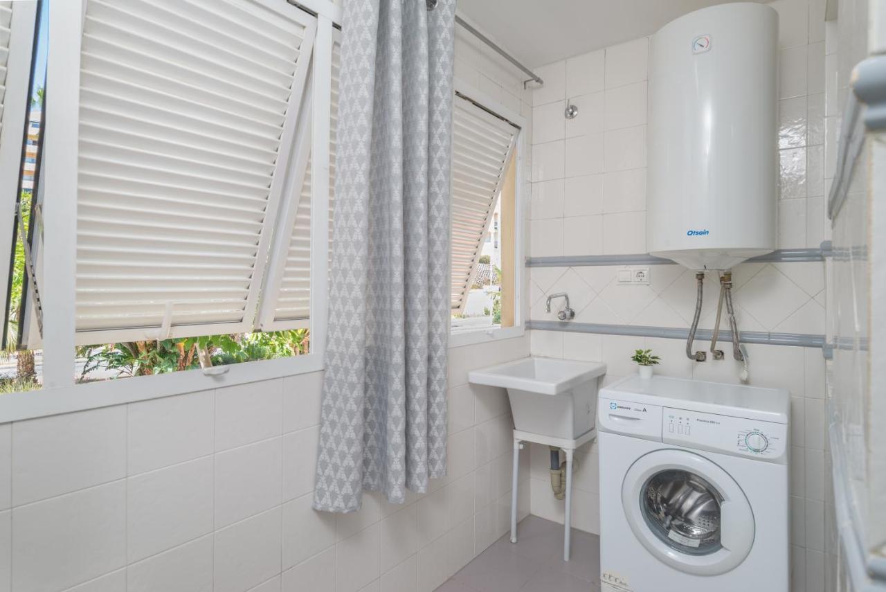 Sea Blue Apartment - Frente Al Mar เบนัลมาเดนา ภายนอก รูปภาพ