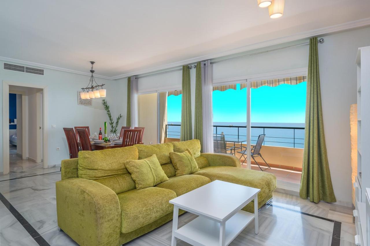 Sea Blue Apartment - Frente Al Mar เบนัลมาเดนา ภายนอก รูปภาพ
