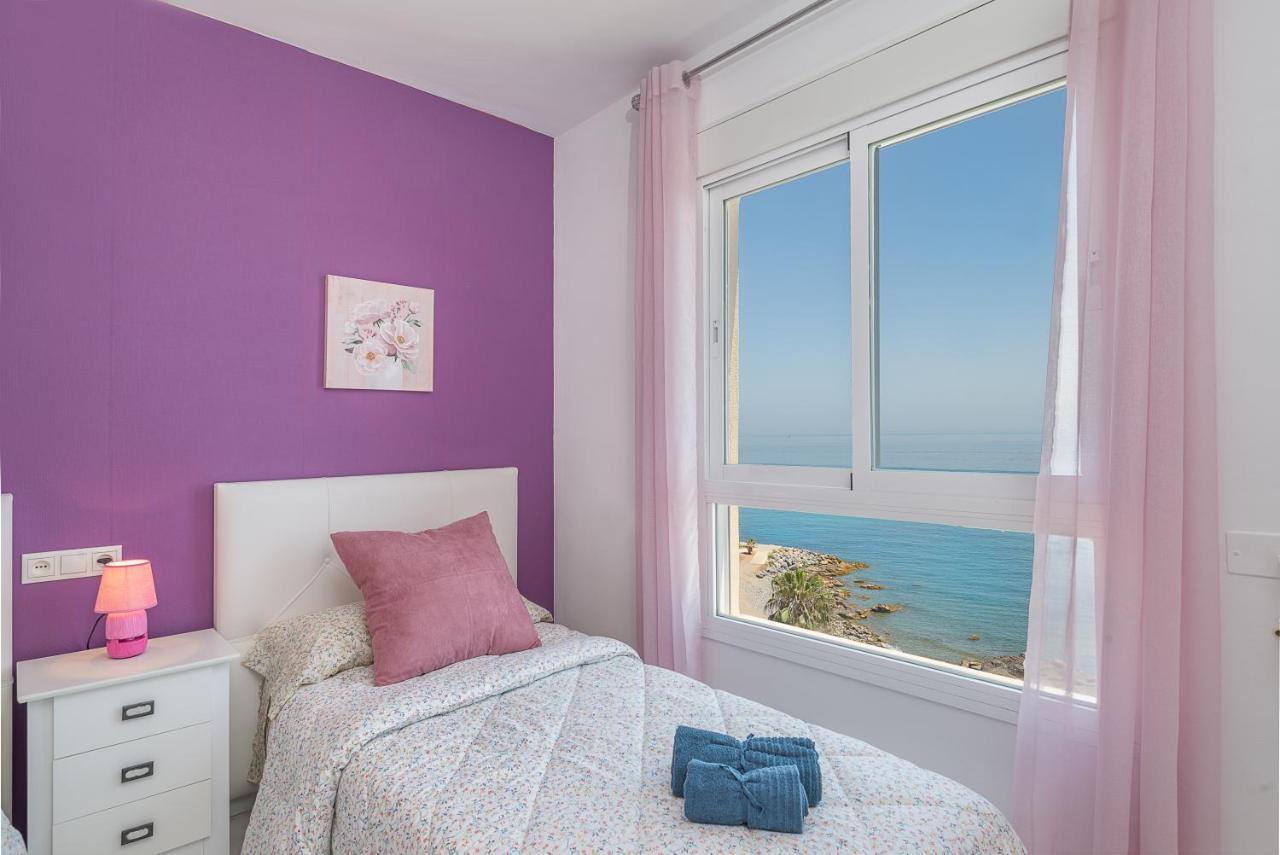 Sea Blue Apartment - Frente Al Mar เบนัลมาเดนา ภายนอก รูปภาพ