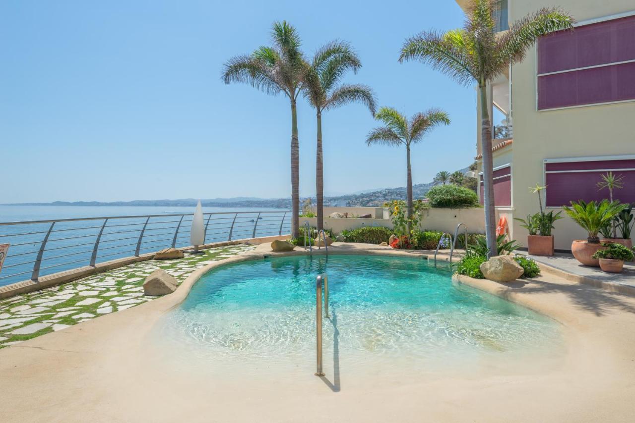 Sea Blue Apartment - Frente Al Mar เบนัลมาเดนา ภายนอก รูปภาพ