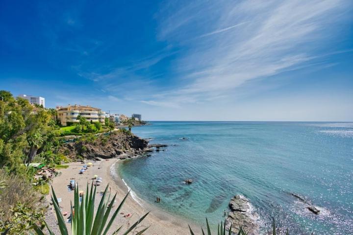Sea Blue Apartment - Frente Al Mar เบนัลมาเดนา ภายนอก รูปภาพ